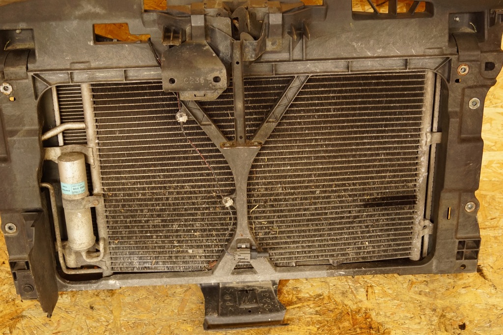 фото №7, Pas передний радиатор кондиционер mazda 6 gg повреждённая