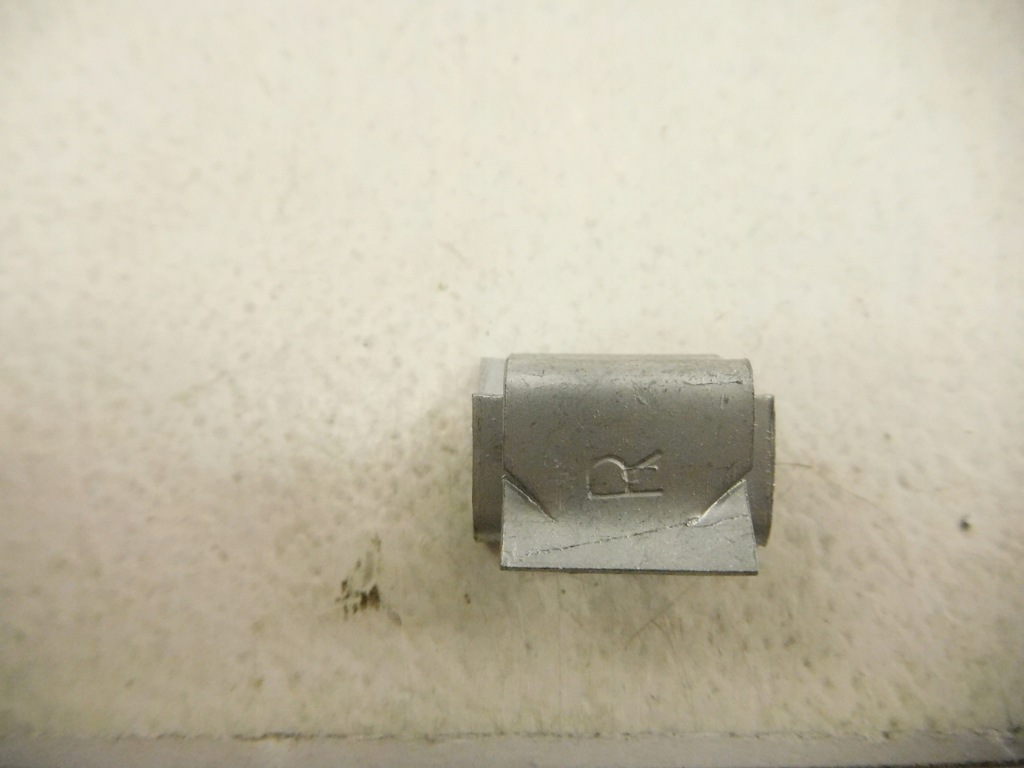 фото №5, Клипсы крепёжные el. дверь master trafic 7703076112