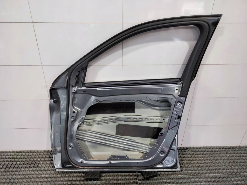 фото №7, Дверь правое перед 992 c992 mercedes glc w253 x253