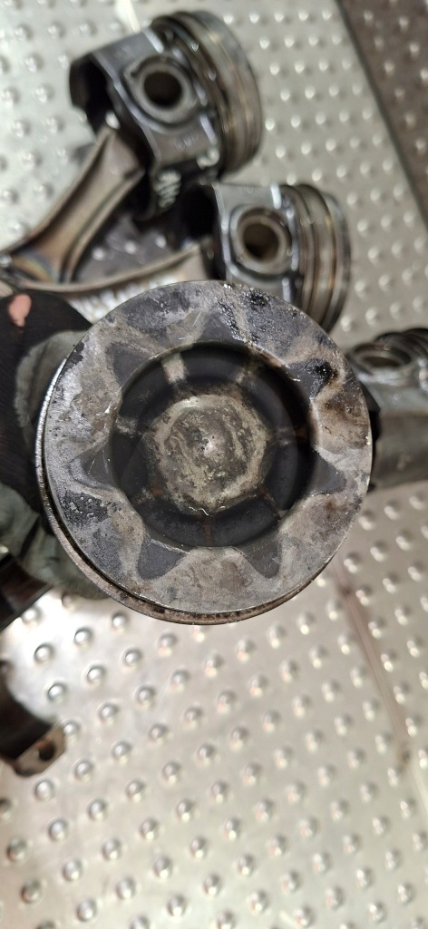 фото №8, Поршень шатун ah03 9812818680 citroen peugeot 2.0 blue hdi euro 6