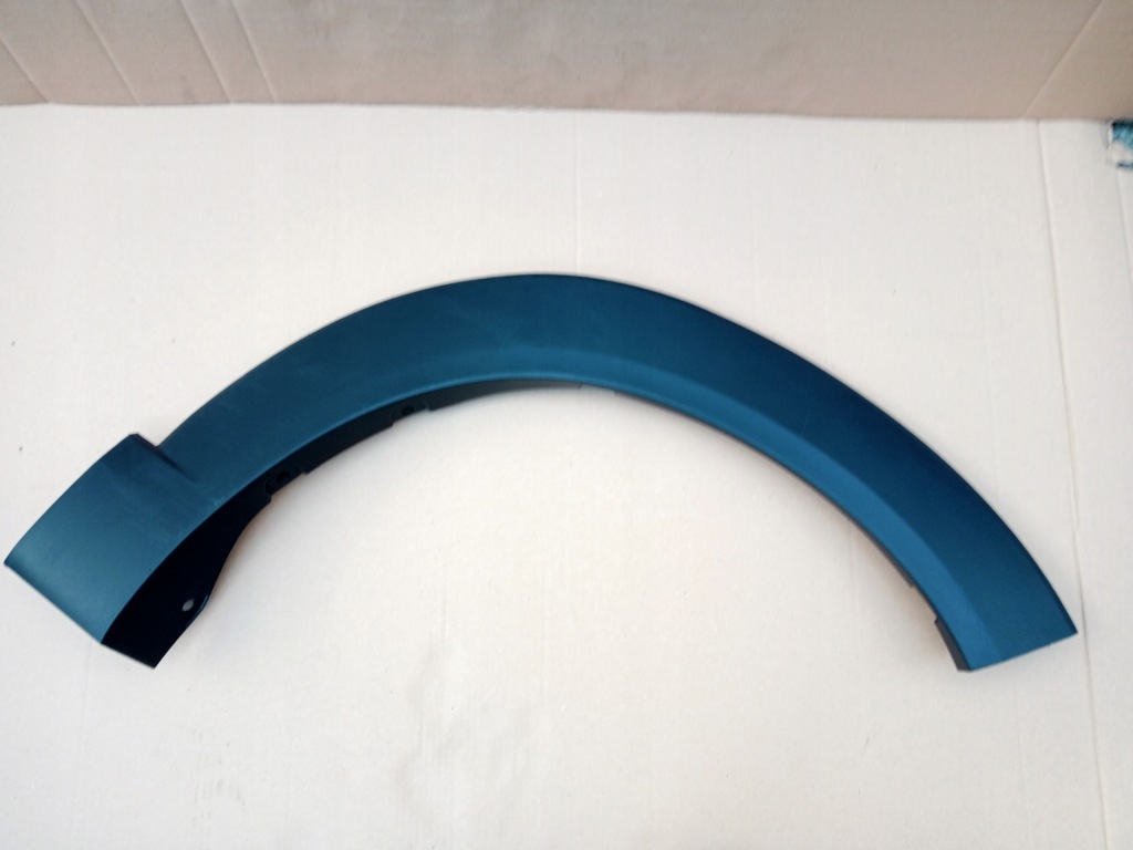 фото №1, Mazda cx30 правая молдинг крыла перед dfr5-51w21