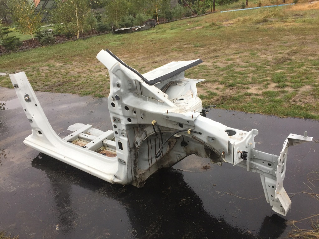 фото №1, Renault clio iv 4 чверть права блок двигуна поріг лонжерон підкрилок