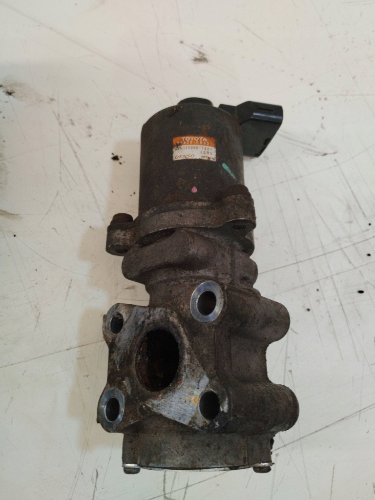 фото №1, Toyota auris 150 2008 клапан egr