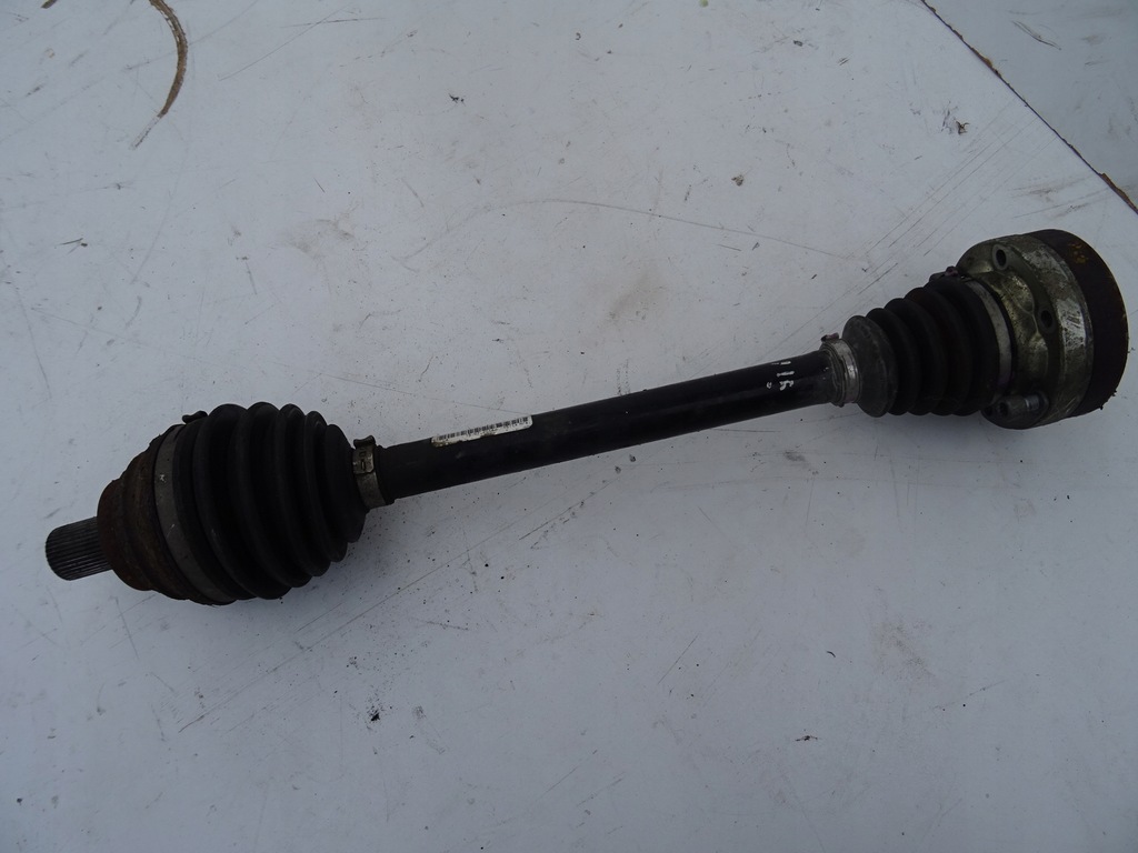 фото №1, Vw beetle 5c 1.6 tdi привідний вал ліва 5c0407271ar механічна коробка передач