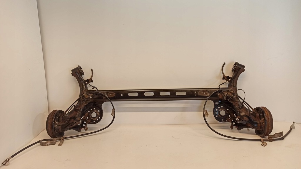 фото №1, Suzuki swift mk8 балка подвеска задняя