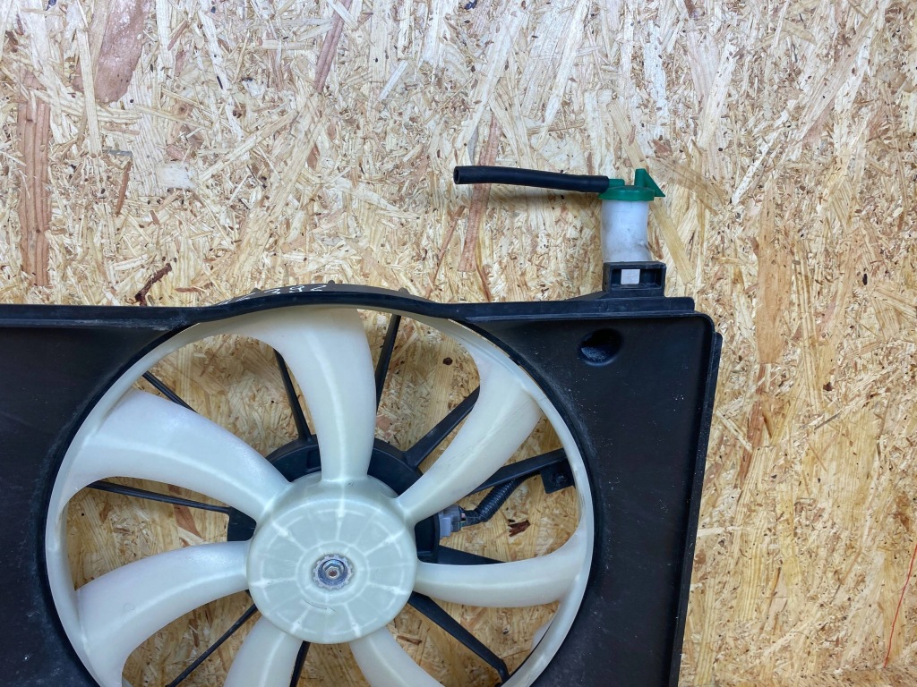 Вентилятор радиатор корпус suzuki baleno 2 1.0b 168000-9480 2015- Киев