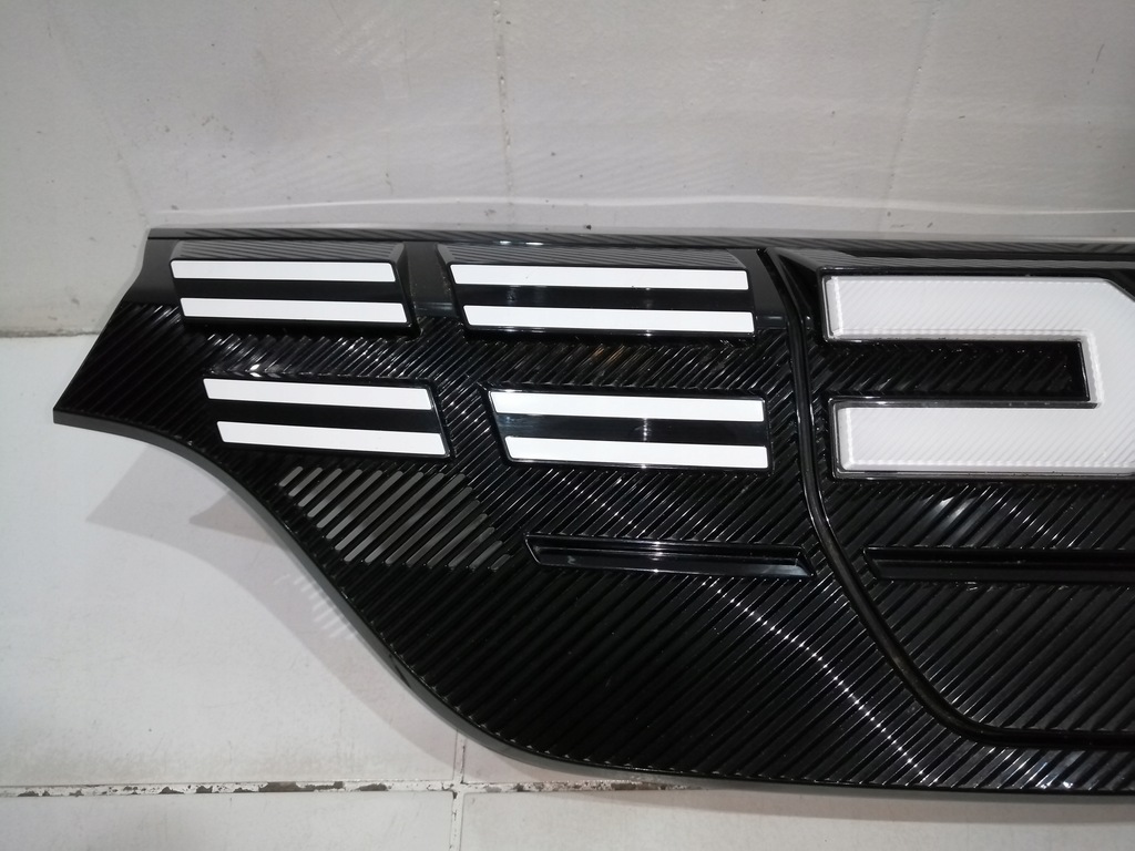 фото №6, Решётка радиатора решётка радиатора dacia spring lift hal 8715