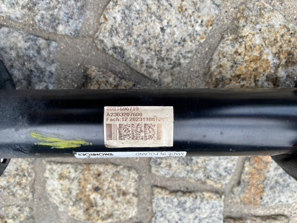 Mercedes 236 cle амортизатор перед 2363207500 2363207600 оригінал Оригінал