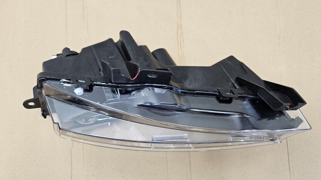 фото №7, Противотуманная фара левый перед tesla model 3 lift y high 1507932-00-c