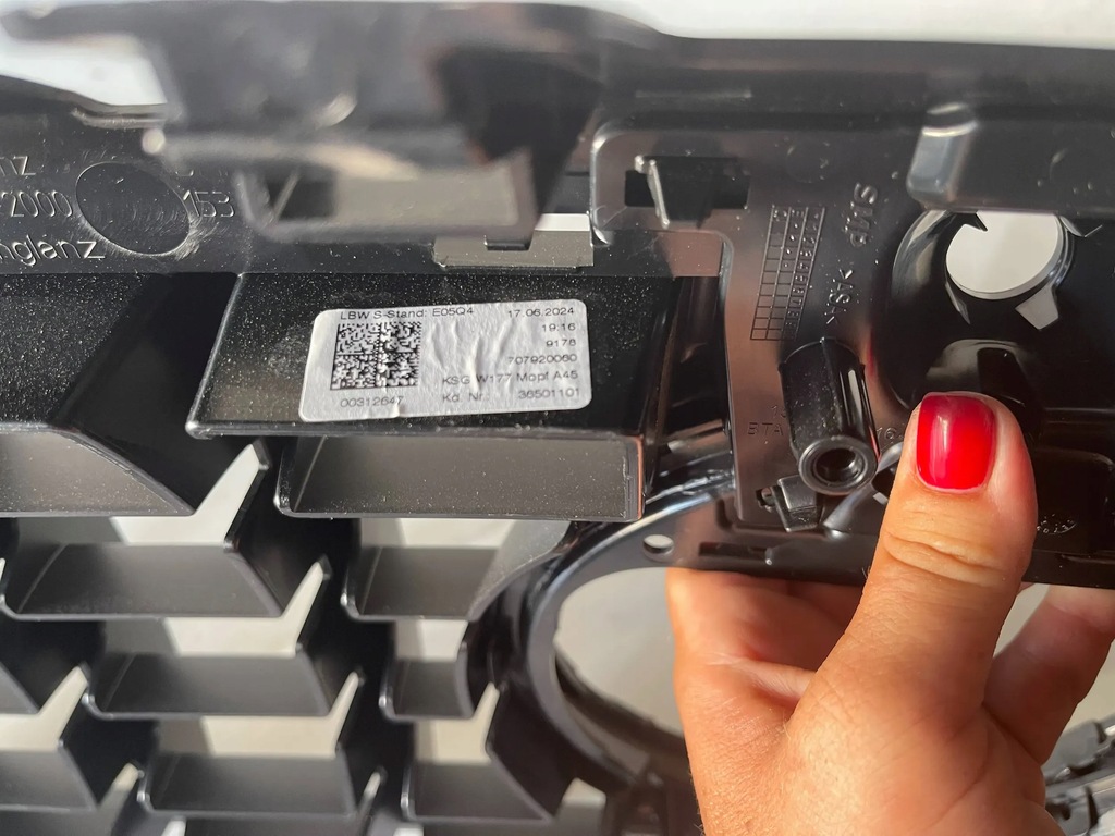 фото №13, Решётка радиатора решётка радиатора mercedes a-klasa 45 amg w177 a1778853306 бампер перед