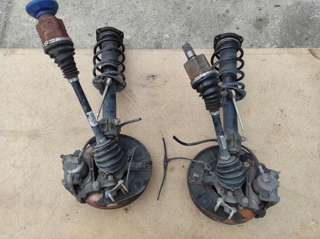 фото №1, Поворотний кулак амортизатор амортизаторна стійка audi q3 lift