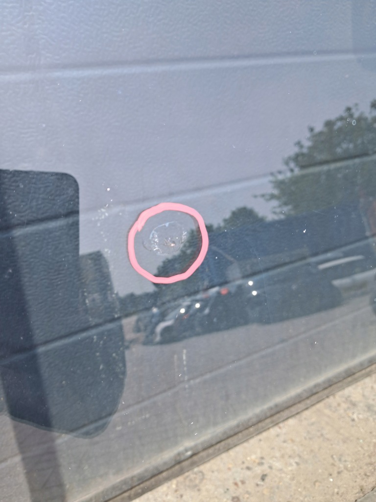 фото №5, Peugeot 308 ii t9 стекло лобовое передняя оригинал 2013 скол