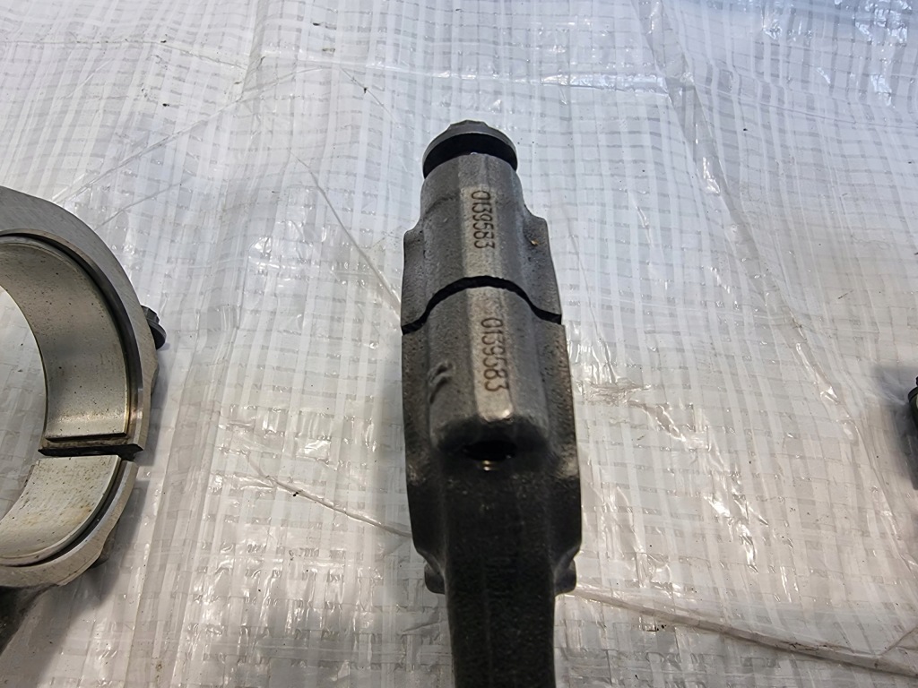 Wał коленчатый поршни hn01 opel corsa f crossland grandland 1,2 thp Оригинал