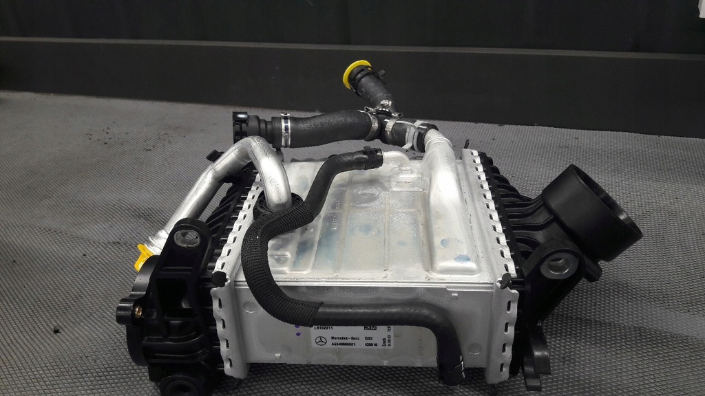 фото №1, A6540906801 интеркулер mercedes w654