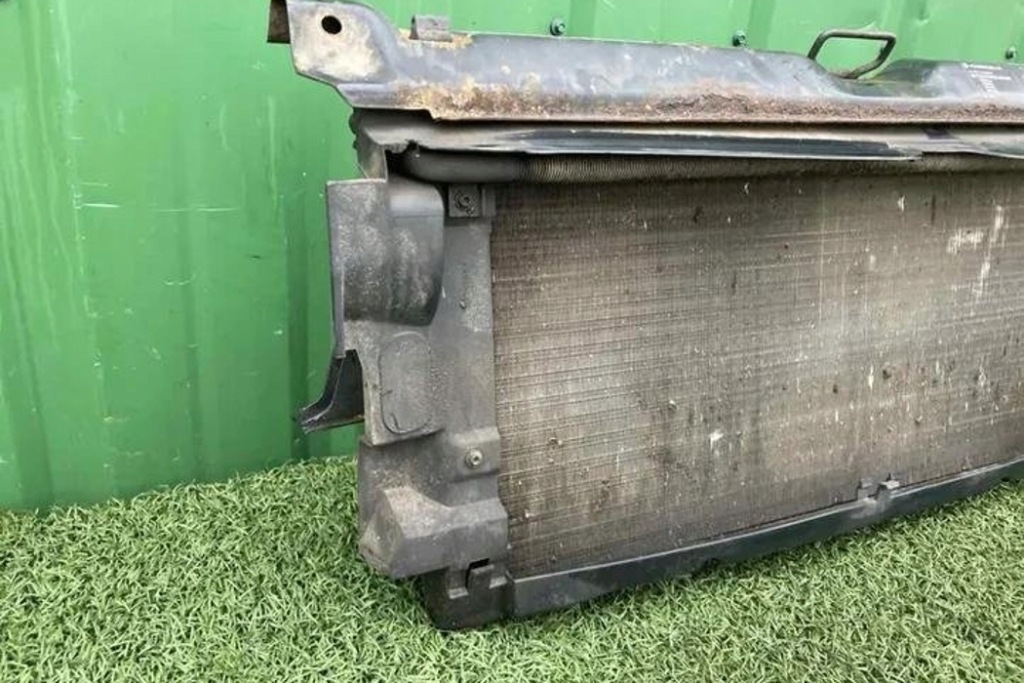 Радиатор воды vw transporter iv flatbed 70xd 701121207k 2.46l дизель с Разборки