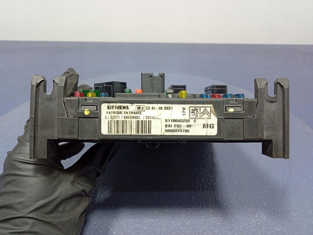 фото №3, Peugeot 206 коробка предохранителей модуль bsi 9652474780