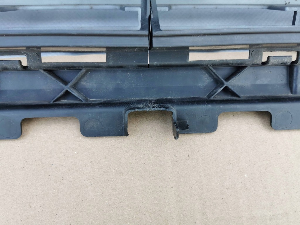 фото №11, Ford transit mk8 13-18 решётка радиатора каркас решётка радиатора бампера перед bk31-17e778-afw