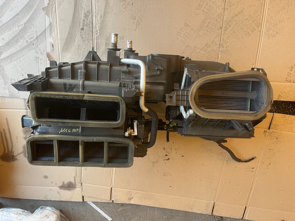 Купити Обігрівач корпус повітродувка honda accord vii 2002-2008 2.0