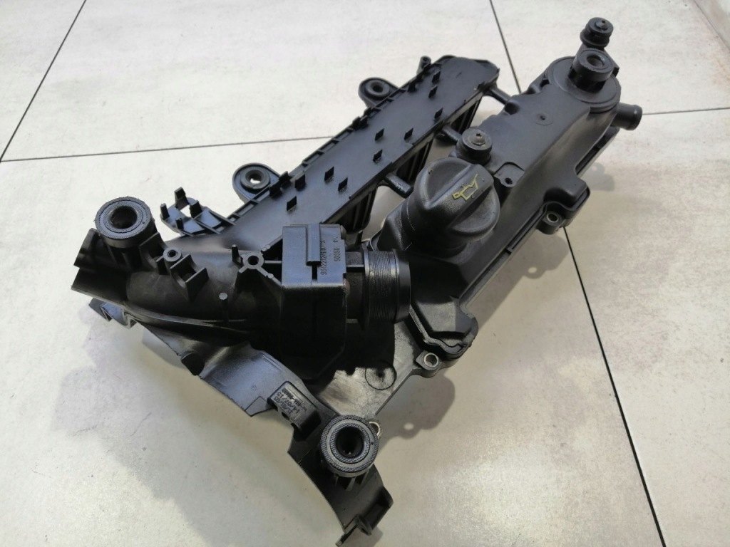 фото №11, Крышка клапанов крышка peugeot 307 1.4 hdi 8hz