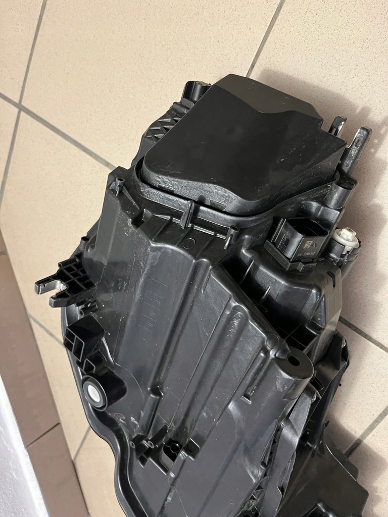 фото №13, Audi a6 a-6 c8 c-8 full led 4k0 лампа передня перед ліва