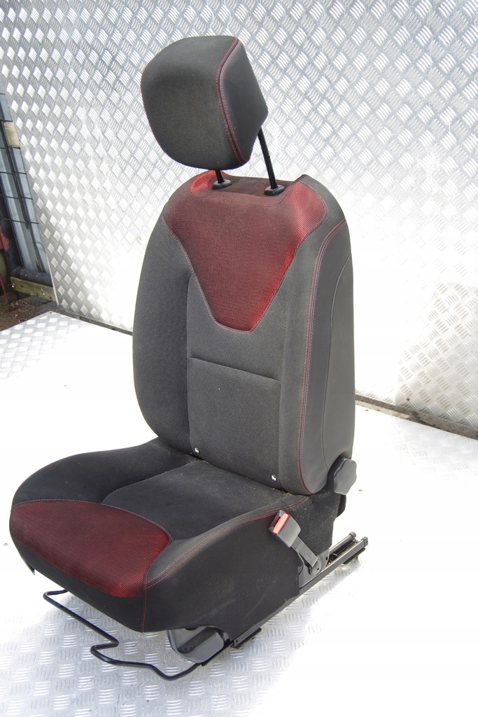 фото №2, Сиденье пассажира renault clio iv