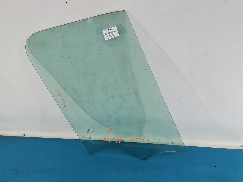 фото №1, Скло двері перед права renault master iii 10-24 hb 5d