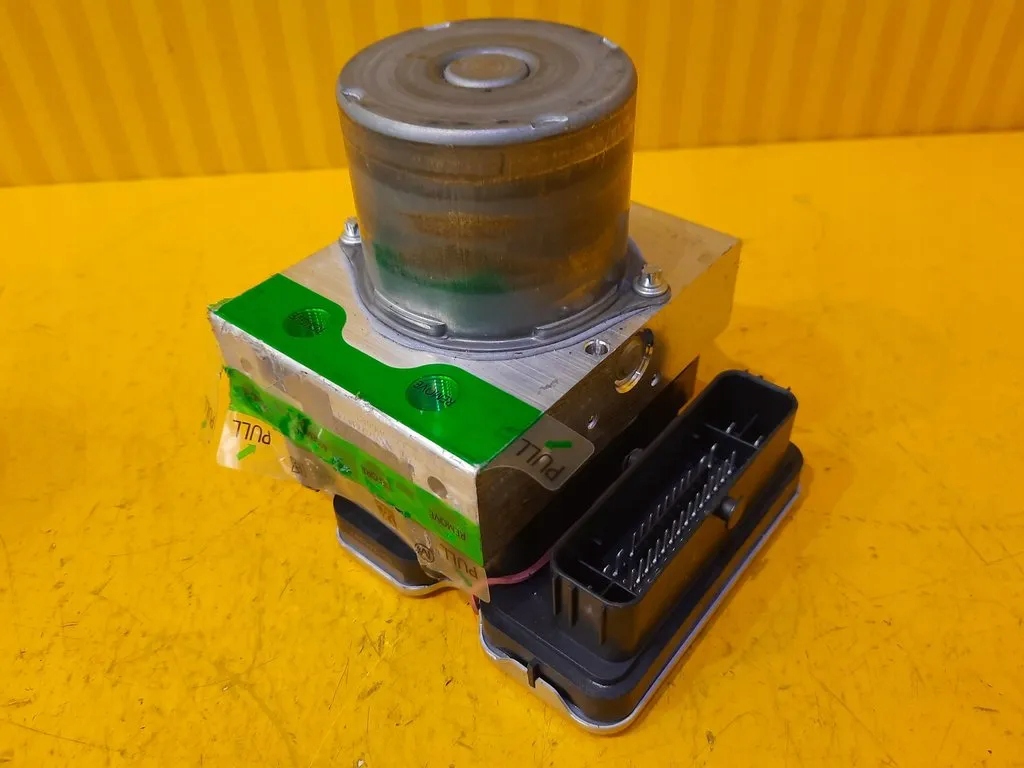 фото №1, Audi a6 s6 c8 насос abs 4k0614517ae