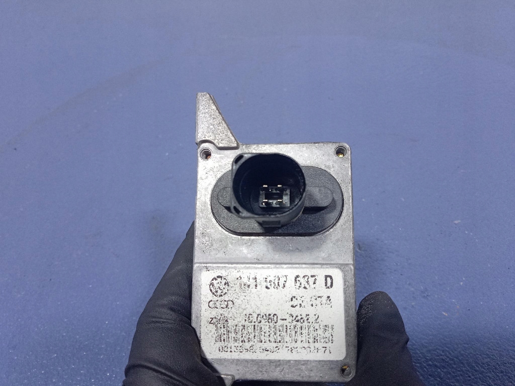 Audi a3 8l рестайлінг  датчик датчик esp 1j1907637d 1j0907655a в Україні