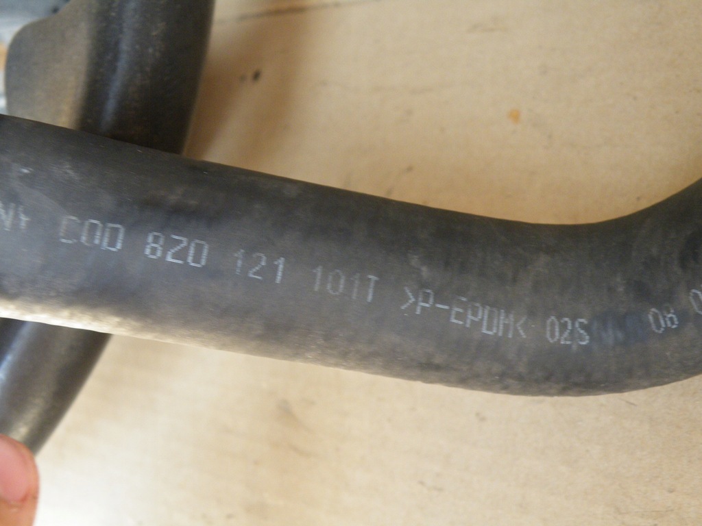 фото №7, Audi a2 1.4 tdi шланг wąż труба радіатора