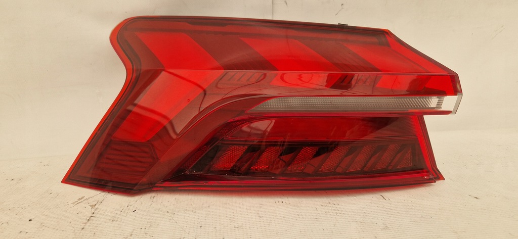 фото №1, Audi e-tron gt лампа задня ліва