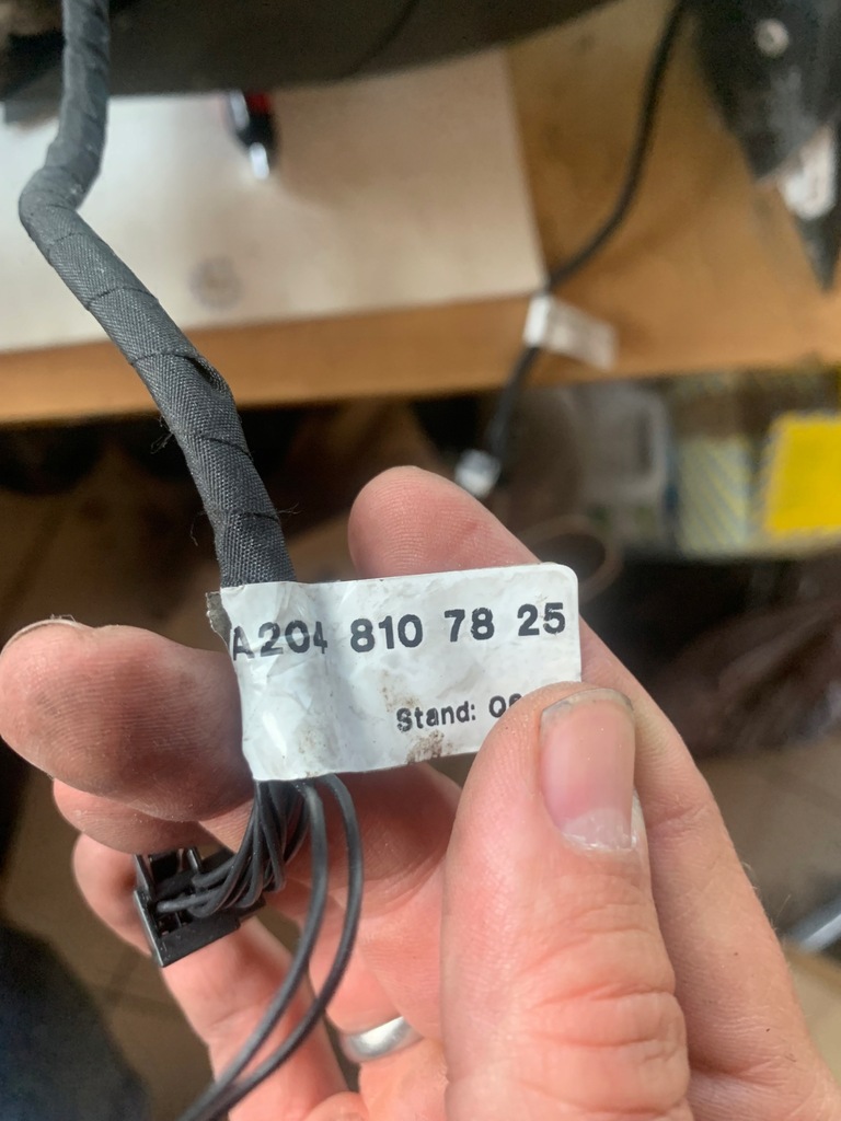 фото №6, Mercedes c klasa w204 lift зеркало датчик мертвого pola 8+2 кабели