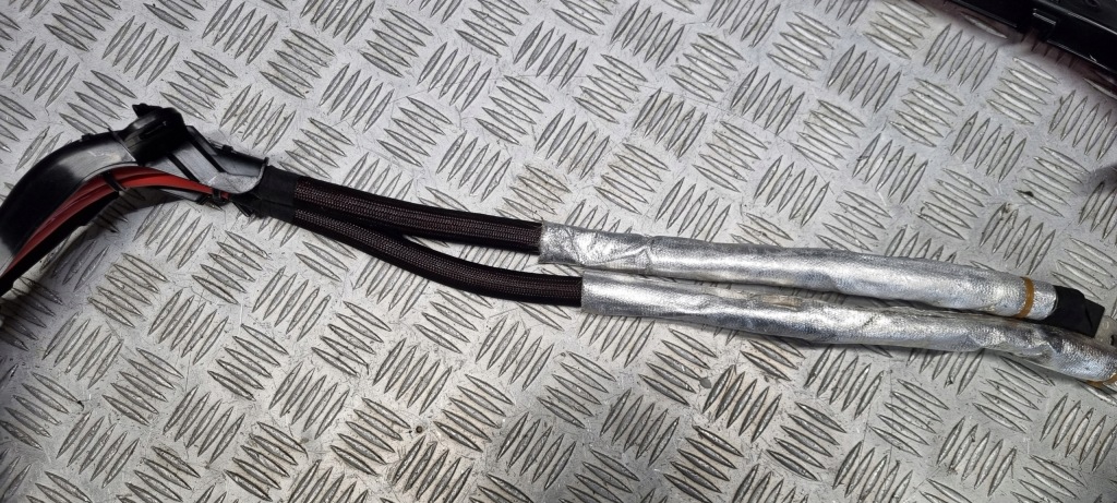 Bmw оригинальный номер 9107463 3' g20 g21 кабель жгут шланг аккумулятор Цена