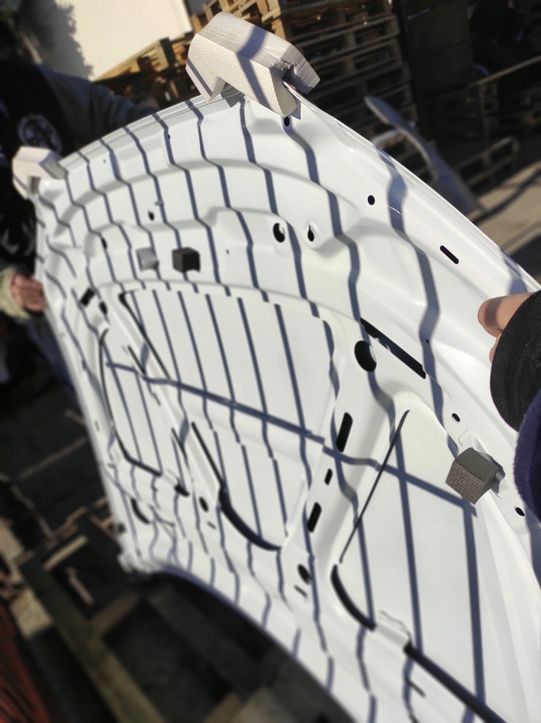 фото №9, Капот крышка двигателя audi a4 b7 ly9c