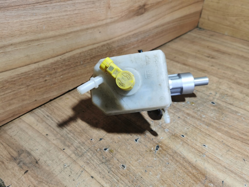 фото №1, Насос тормоза zafira c 1.4b turbo