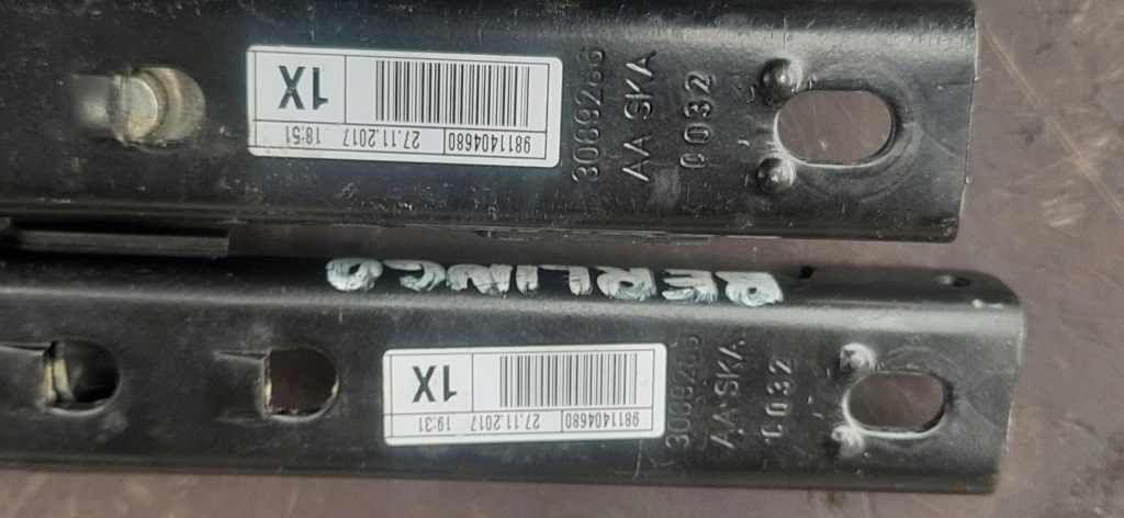 Ползунок регулировки поперечина левый правый комплект citroen berlingo iv 9811404680 в Украине