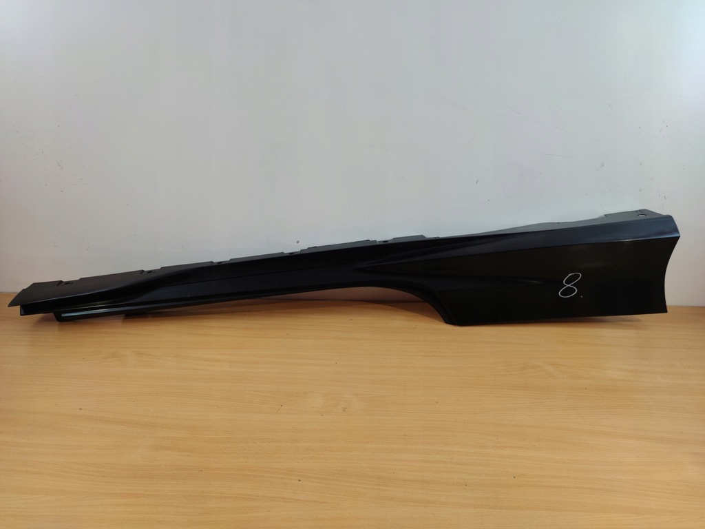 фото №1, Ferrari f8 tributo superfast правий поріг накладка r