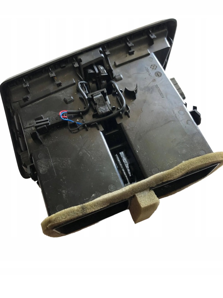 фото №3, Audi r8 решётка обдув 4s1820951f