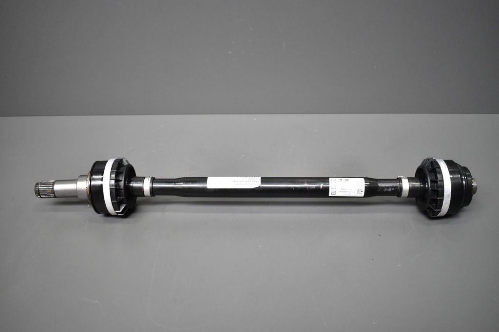 фото №1, Bmw 3 g20 привідний вал ліва задня 8666073 tylko 8km!