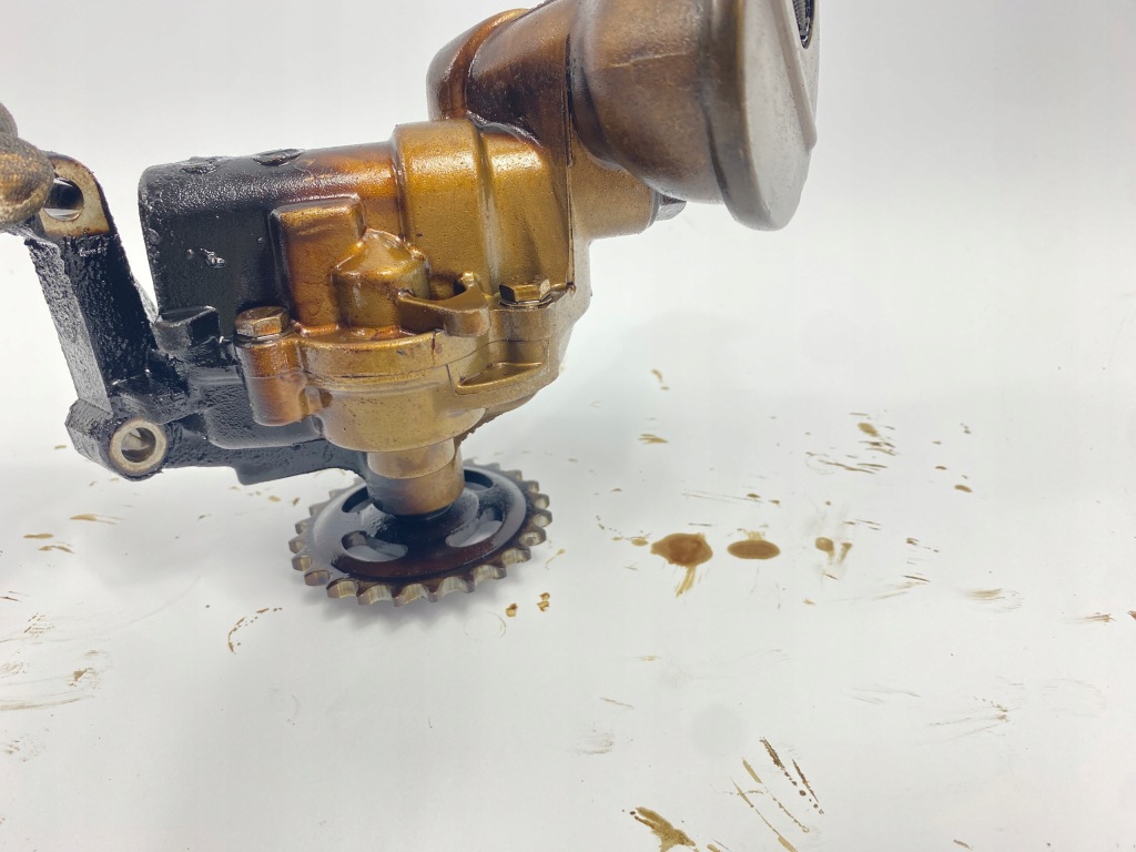 Насос оливи масляна mercedes w124 e220 220e 220ce m111 1111810201 111.960 Київ