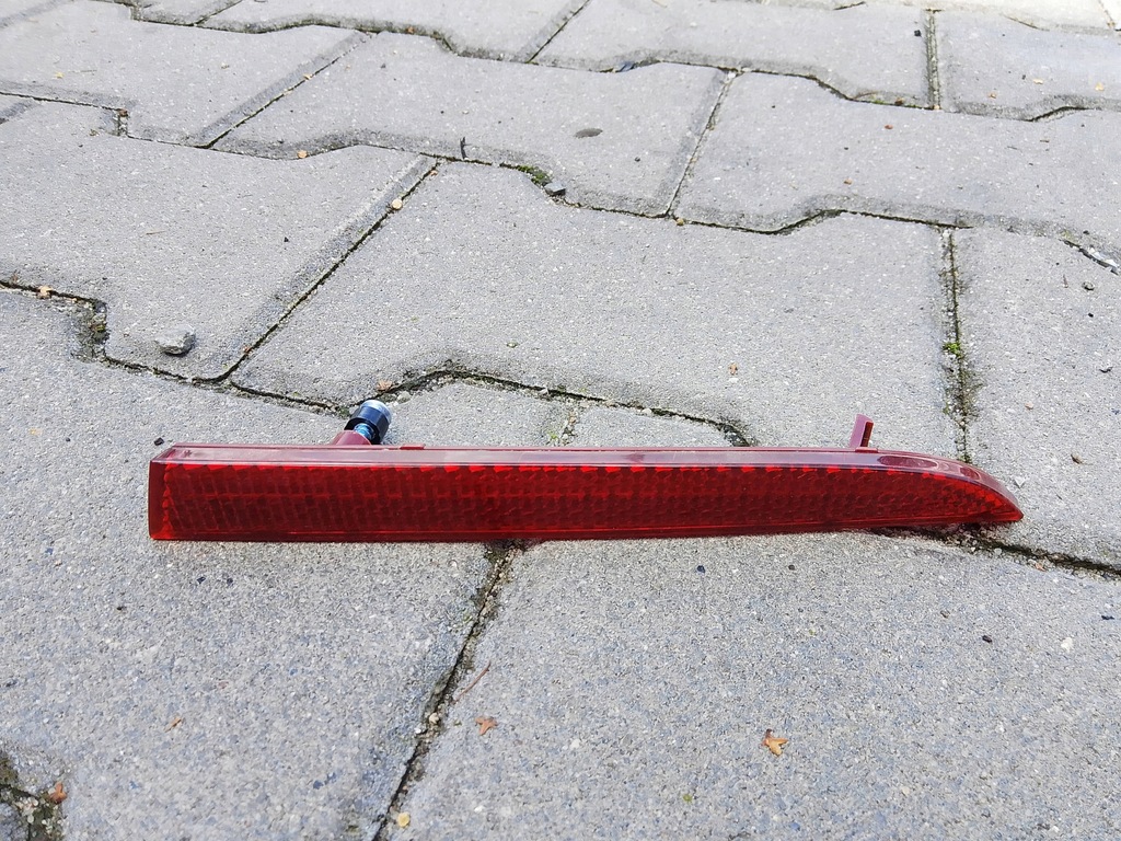 фото №1, Chevrolet camaro 2016- отражатель бампера правый задняя 92282552