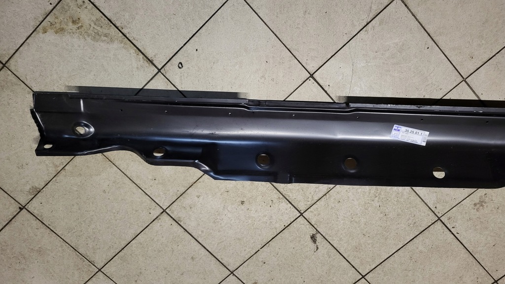 фото №6, Ремкомплект порог левая mercedes w123 3525011