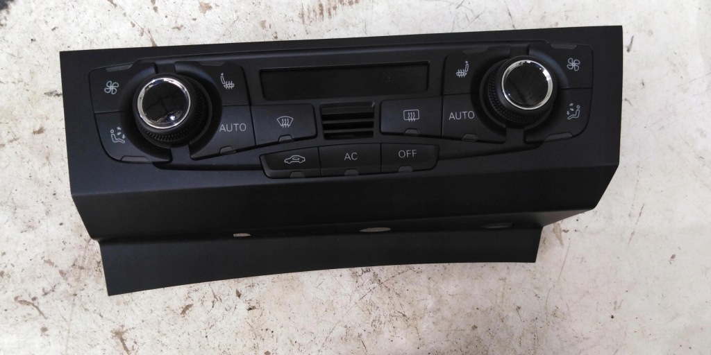 фото №3, Audi a5 8t панель кондиционера обдув 8t1820043r