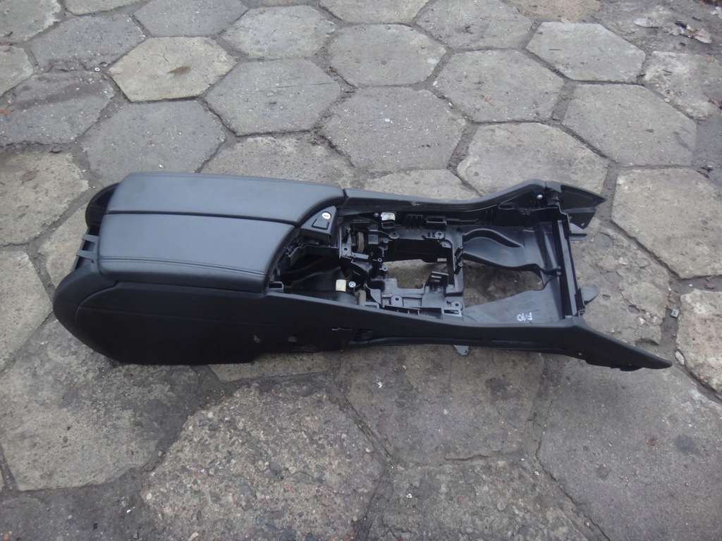 фото №5, Подлокотник туннель средний bmw f10 f11 euro