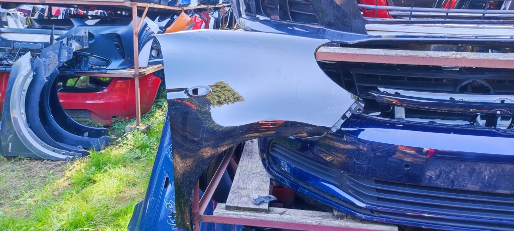 Купити Крило перед smart 453