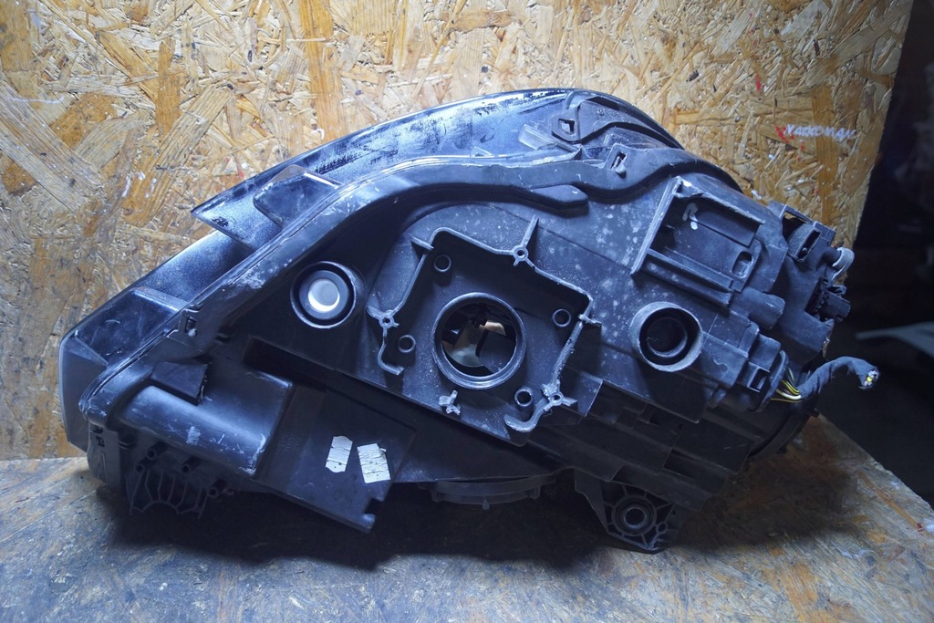 фото №11, Audi a3 8v lift лампа левый перед bi-xenon c1787 uk