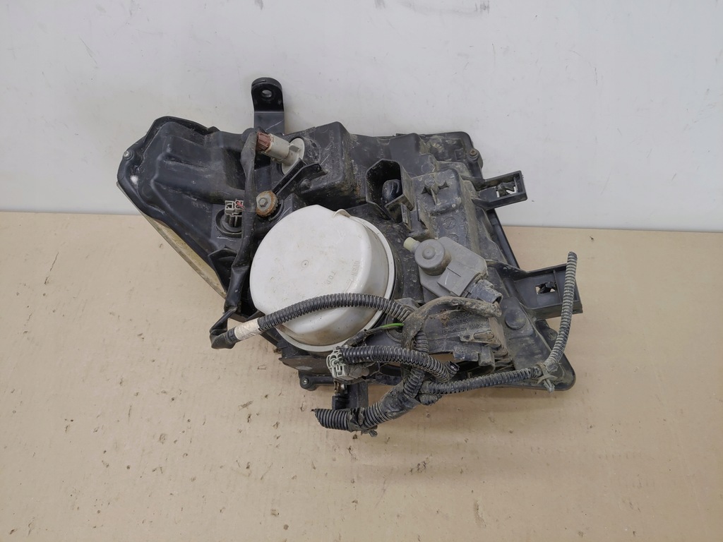 фото №12, Лампа левая перед nissan navara iii d40 pathfinder r51 05-10 ксенон