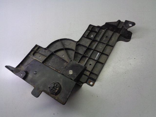 Купити Захист підвіска renault austral 1.3 mild hybrid 2023 rok