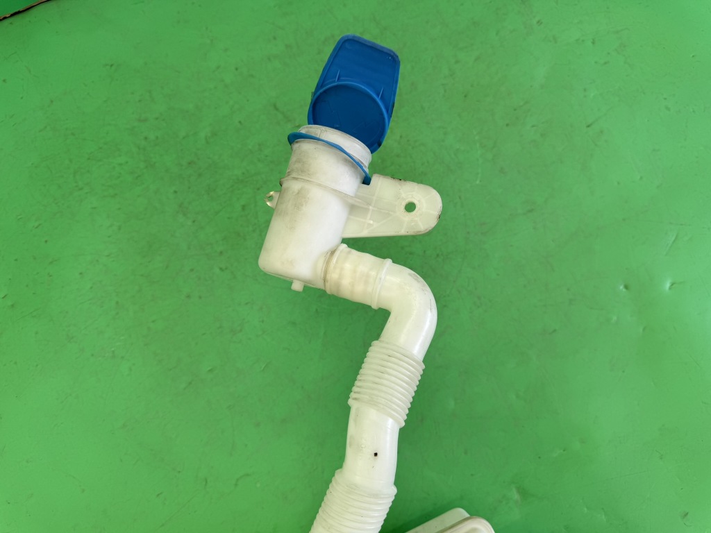 фото №8, Бак бачок рідина do омивача ксенон skoda superb ii 2 08-