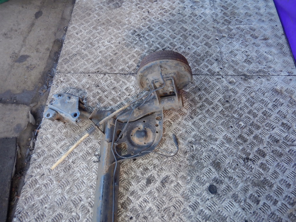 фото №4, Renault modus grand 04-07 oś задняя балка задняя abs