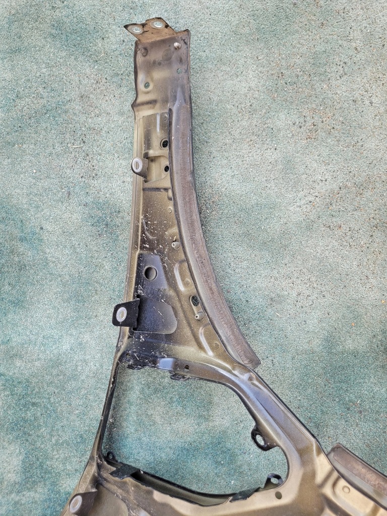 фото №16, Крила передній лівий / правий перед audi q8 e-tron 2022-